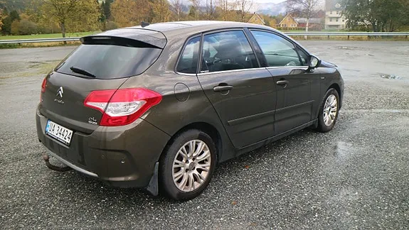 Citroen C4 2014 photo 5