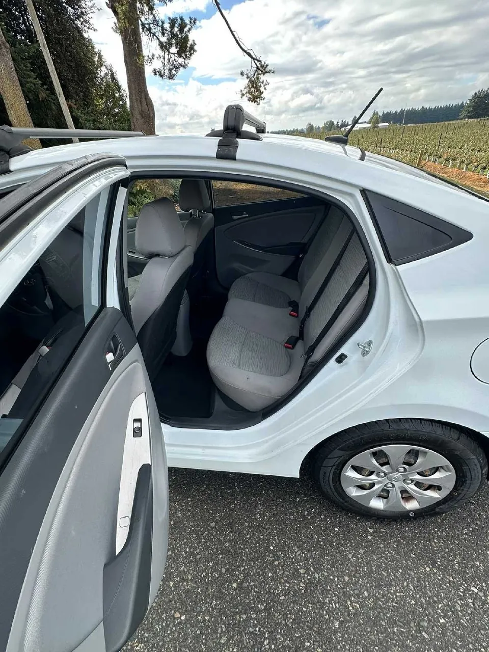 Hyundai Accent 2016 photo 3