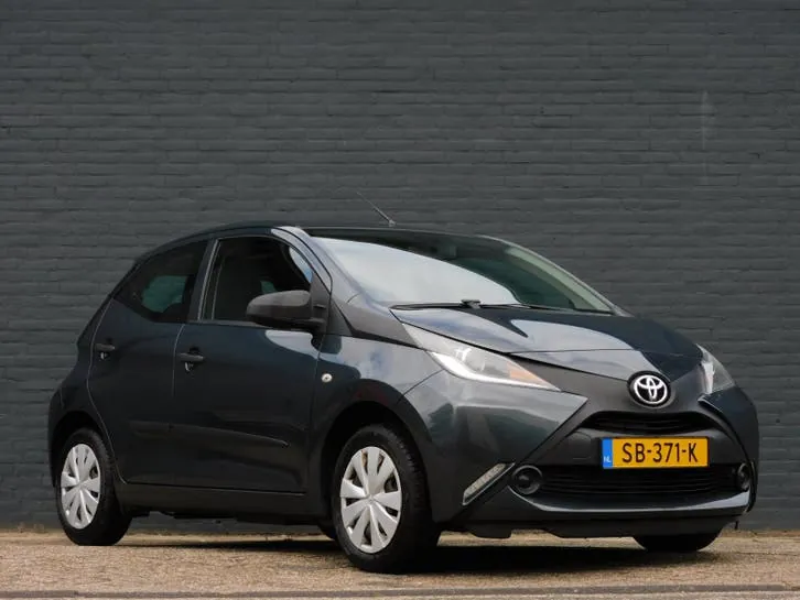 Toyota Aygo 2018 photo 2