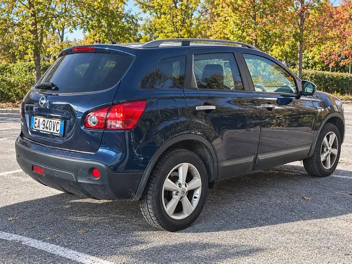 Nissan Qashqai 2010 photo 4