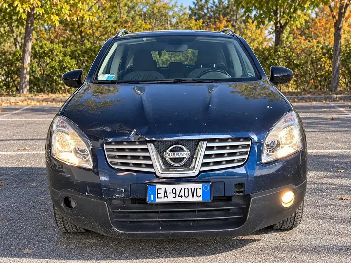 Nissan Qashqai 2010 photo 3