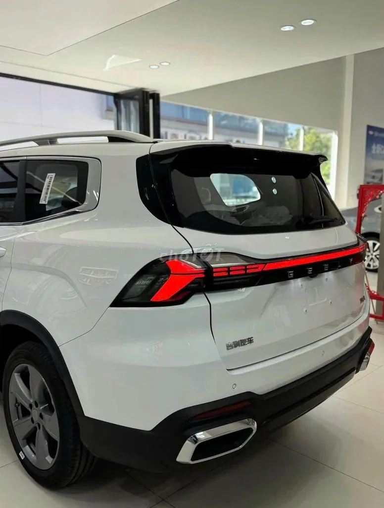 Geely Okavango 2026 photo 3