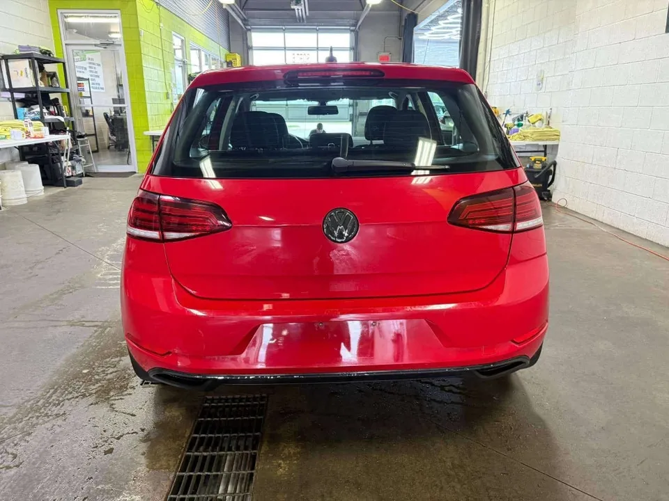 Volkswagen Golf 2018 photo 4