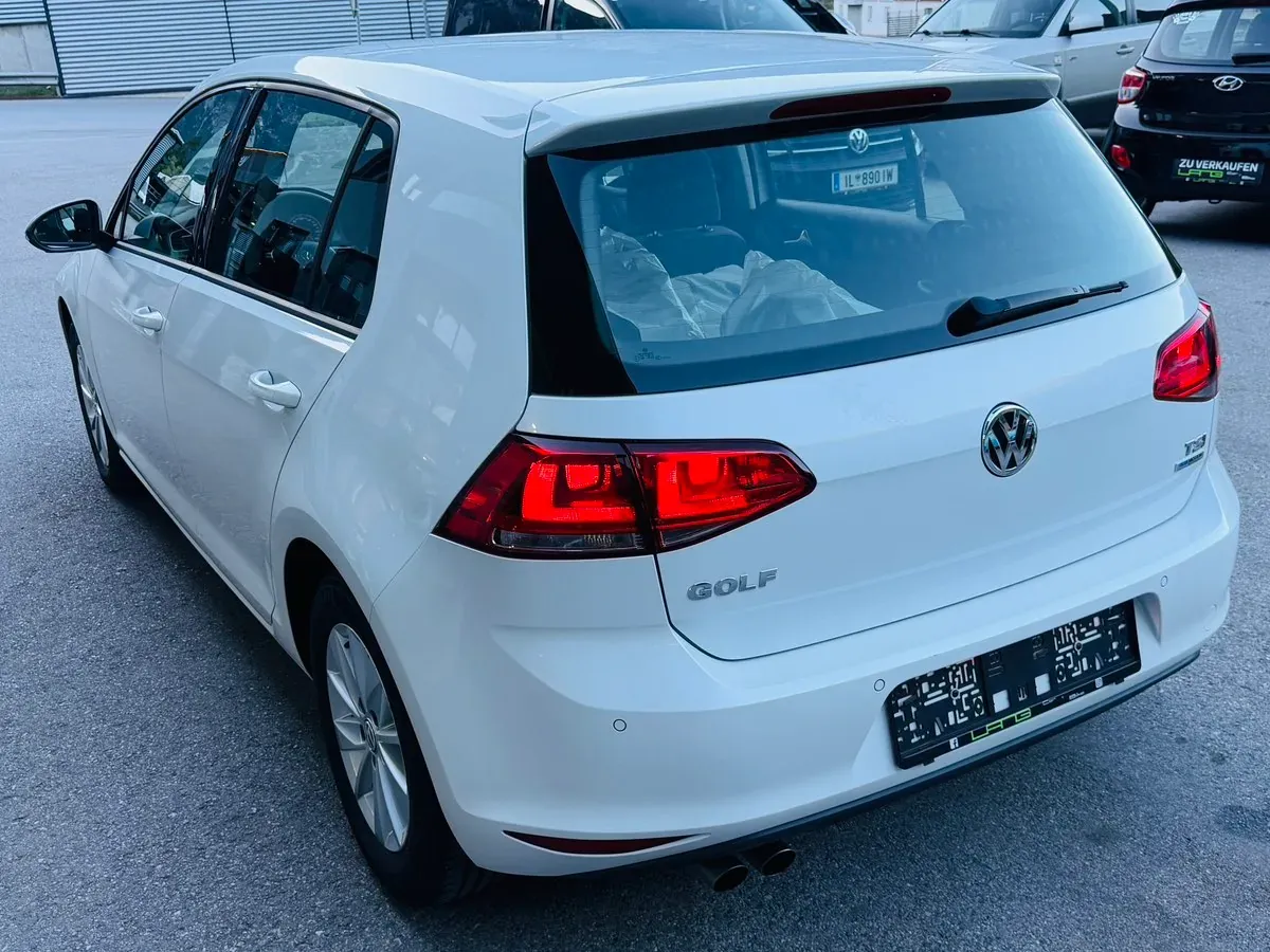 Volkswagen Golf 2013 photo 2