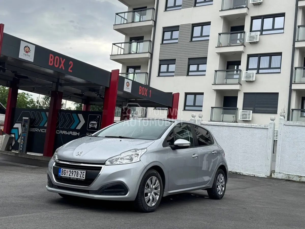 Peugeot 208