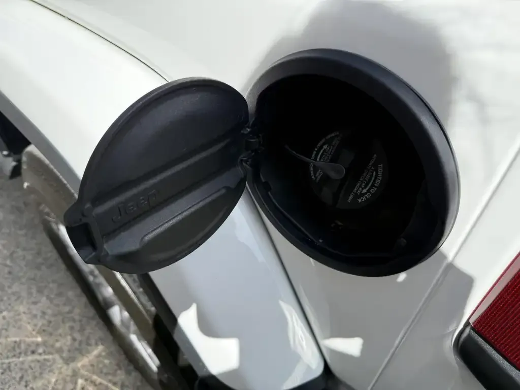 Jeep Wrangler 2022 photo 5