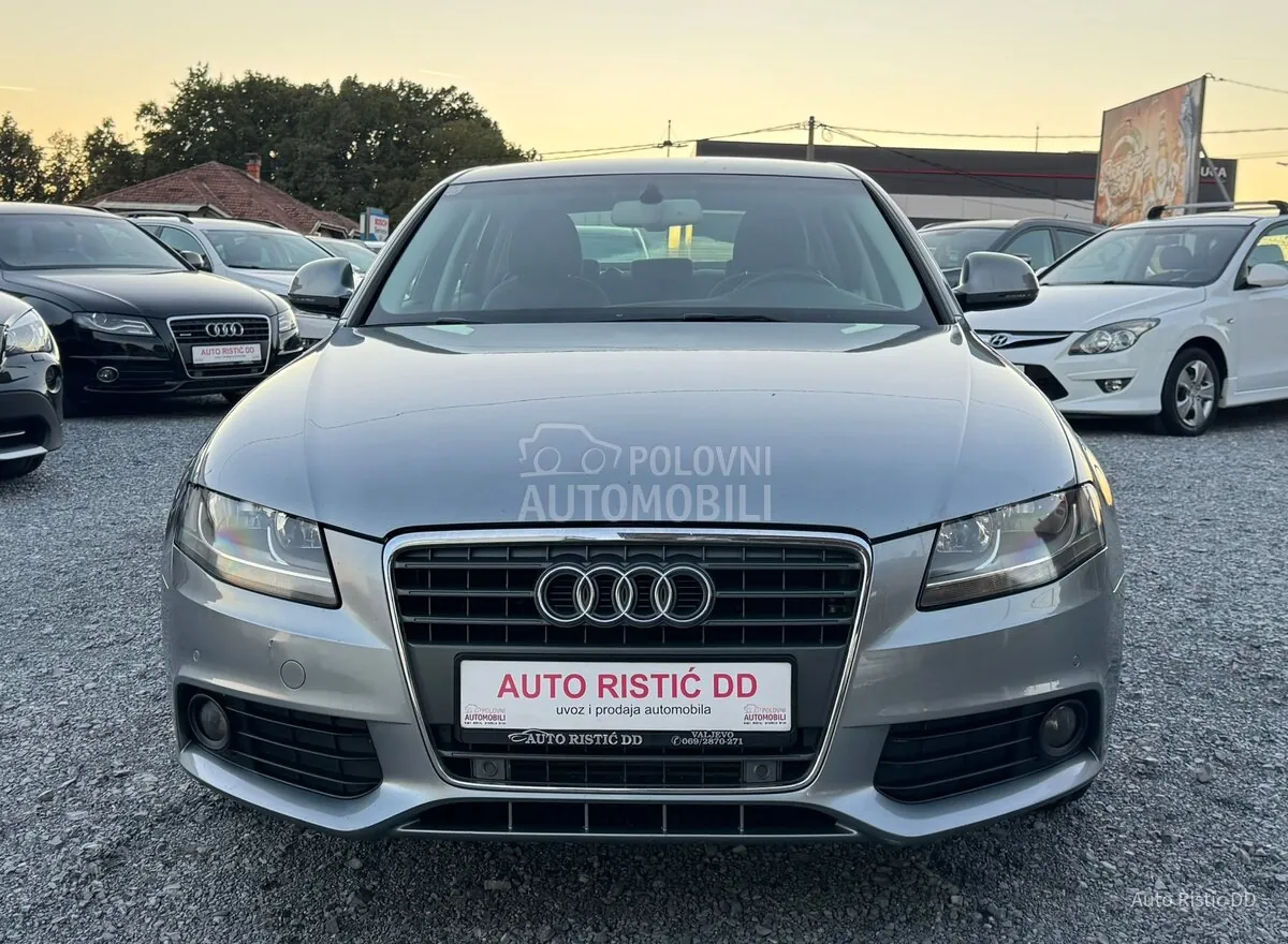 Audi A4 2010 photo 5