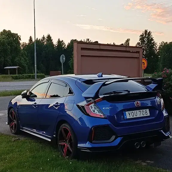 Honda Civic 2018 photo 3