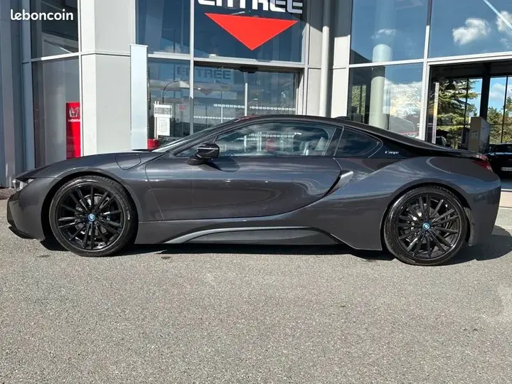 BMW I8 2020 photo 3