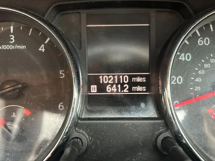 Nissan Qashqai 2011 photo 4