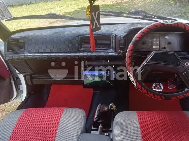 Toyota Corona 1985 photo 3