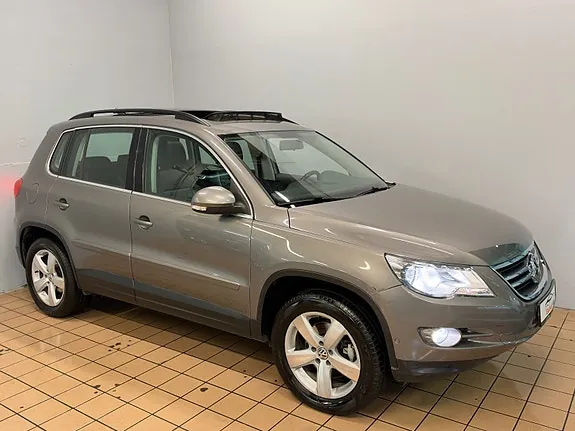 Volkswagen Tiguan 2011 photo 2
