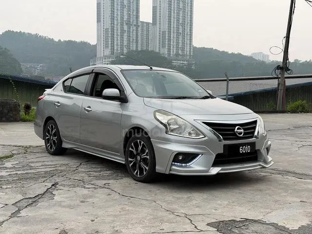 Nissan Almera
