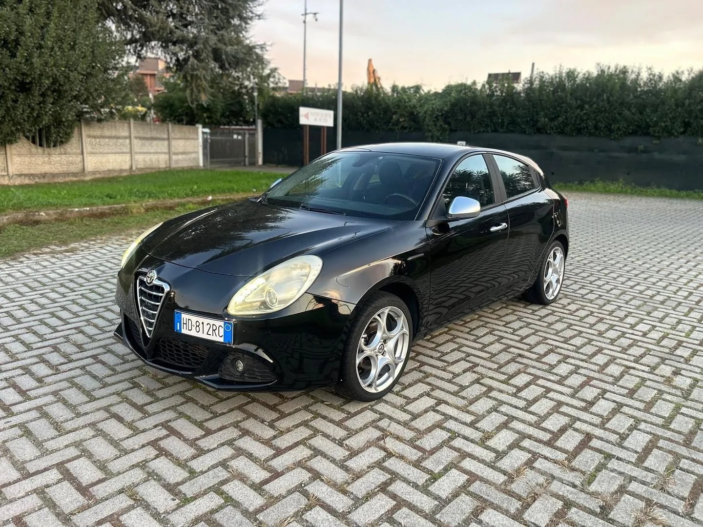 Alfa Romeo Giulietta 2013 photo 3