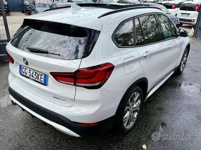 BMW X1 2021 photo 3