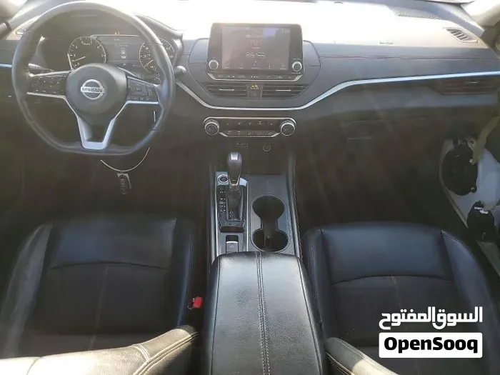 Nissan Altima 2018 photo 4