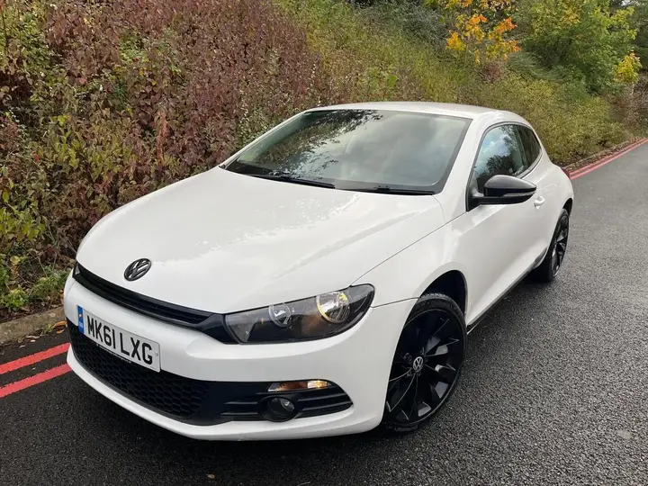 Volkswagen Scirocco 2011 photo 4