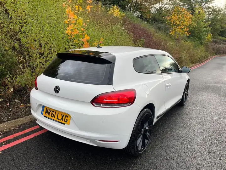 Volkswagen Scirocco 2011 photo 5