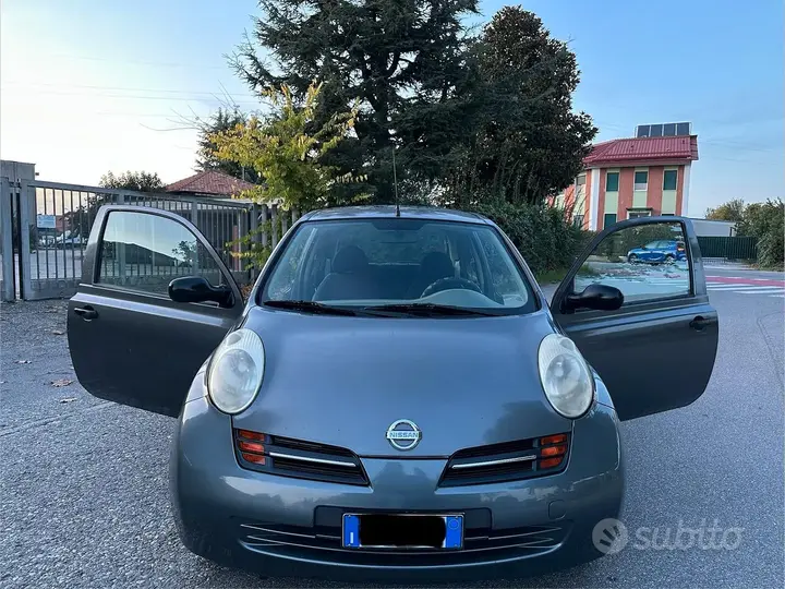 Nissan Micra 2005 photo 3