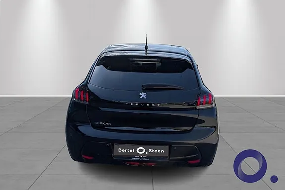 Peugeot E-208 2022 photo 5
