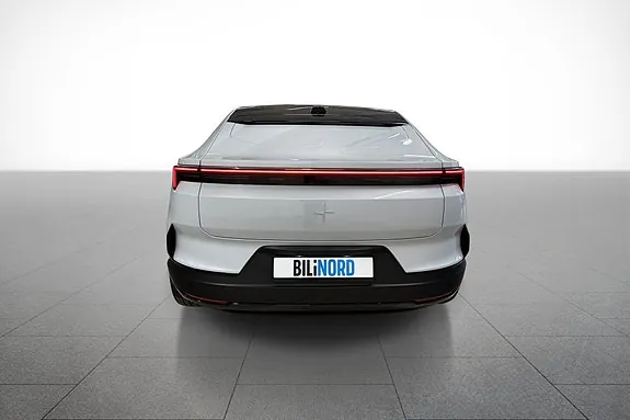 Polestar 4 2026 photo 5