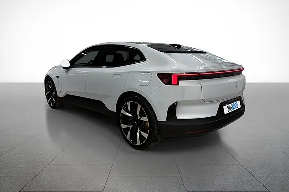 Polestar 4 2026 photo 4