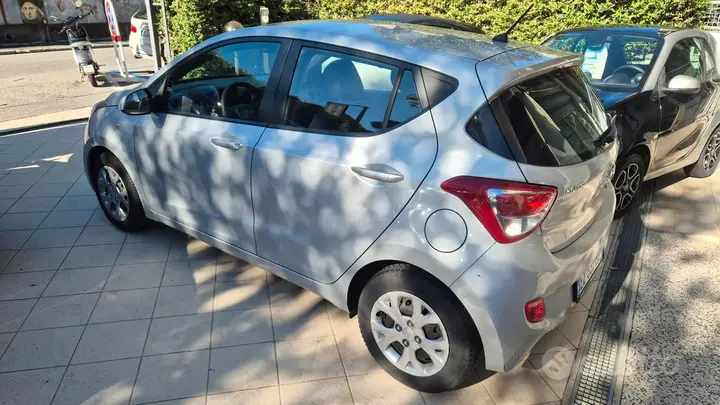Hyundai I10 2015 photo 4