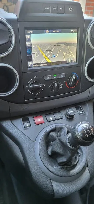 Peugeot Partner 2018 photo 3