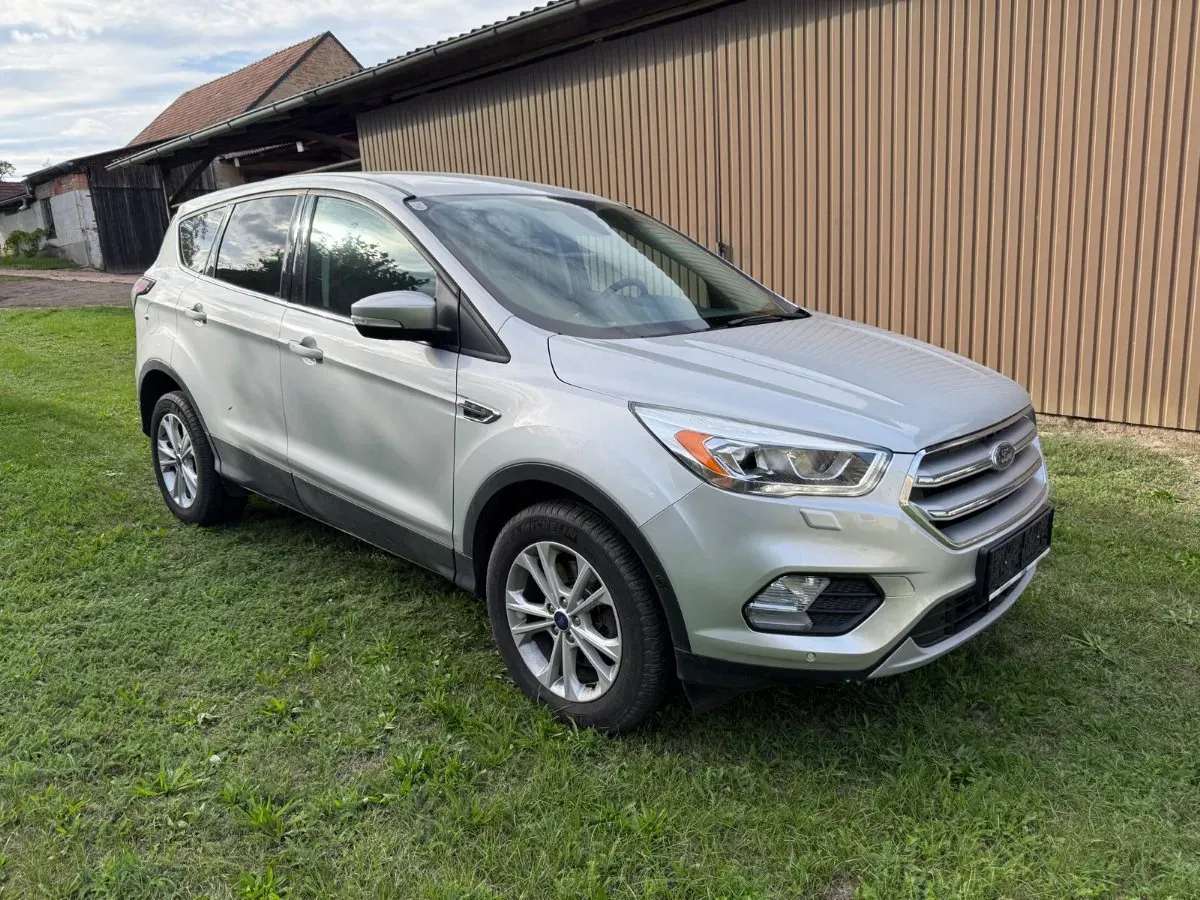 Ford Kuga 2017 photo 2