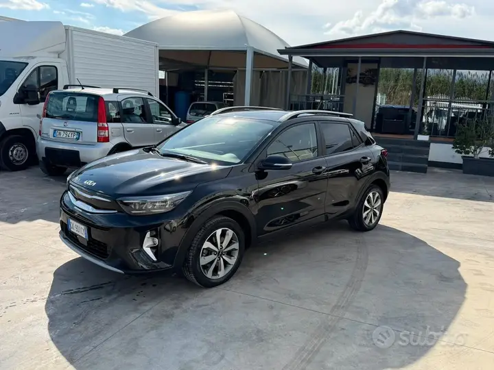 Kia Stonic 2022 photo 3
