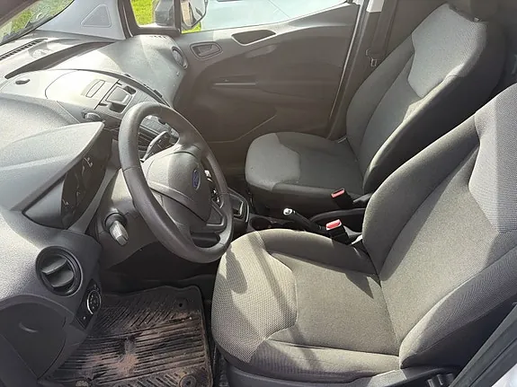 Ford Transit Courier 2019 photo 5