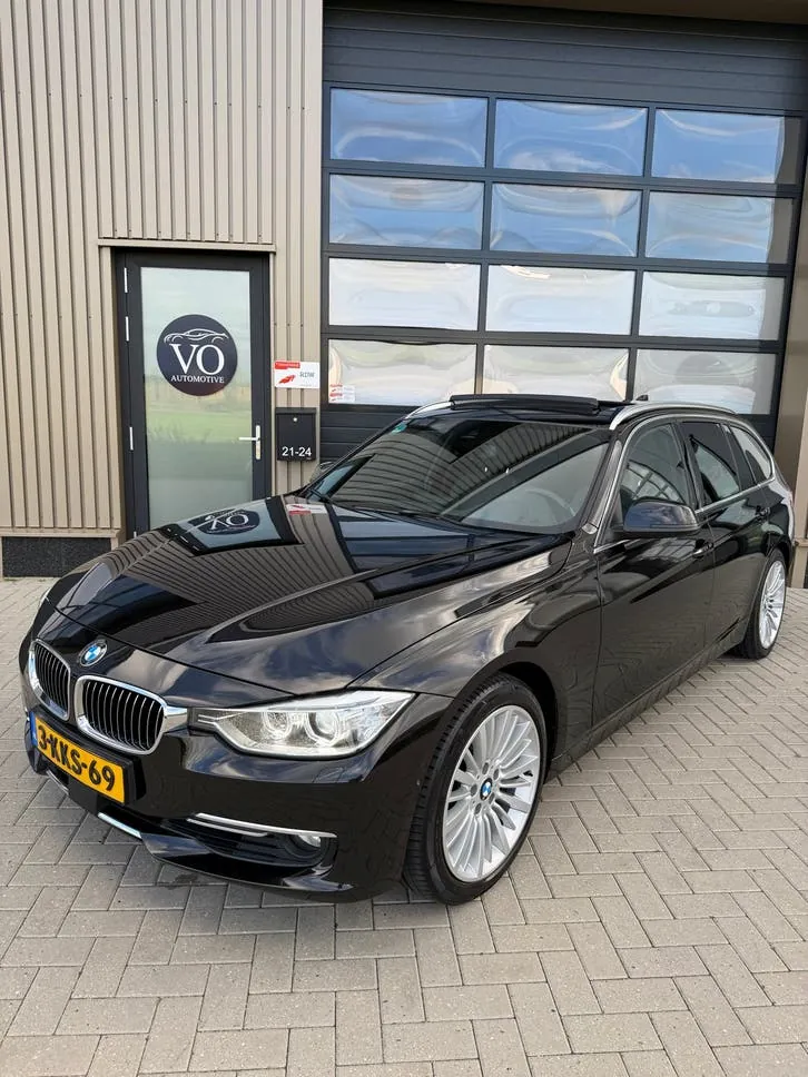 BMW 320I Touring
