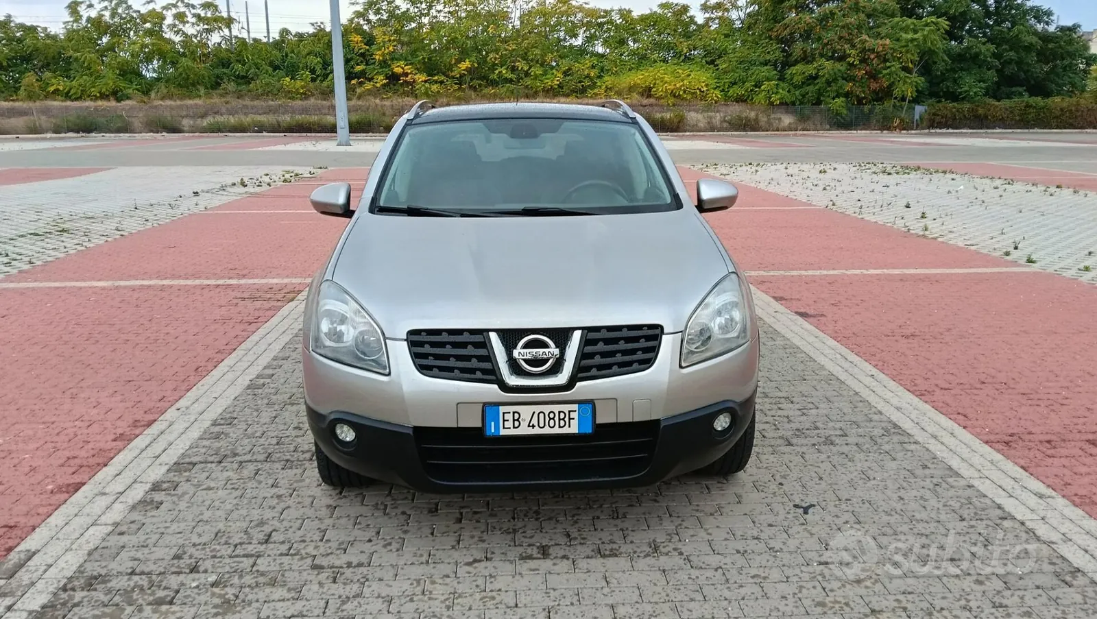 Nissan Qashqai 2010 photo 2