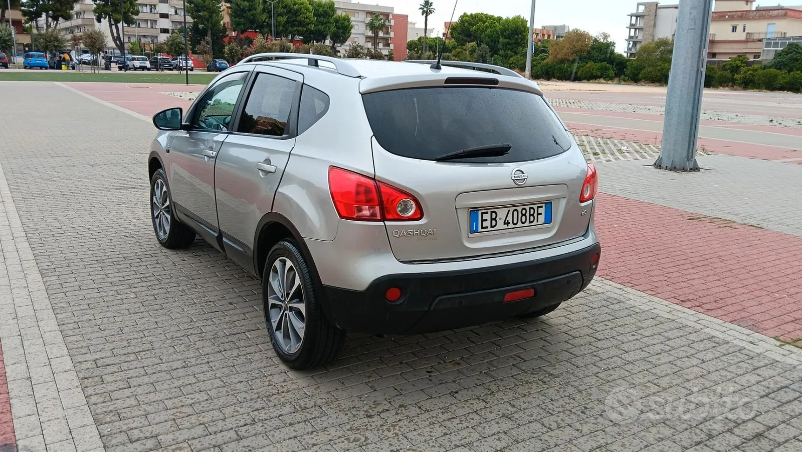 Nissan Qashqai 2010 photo 4