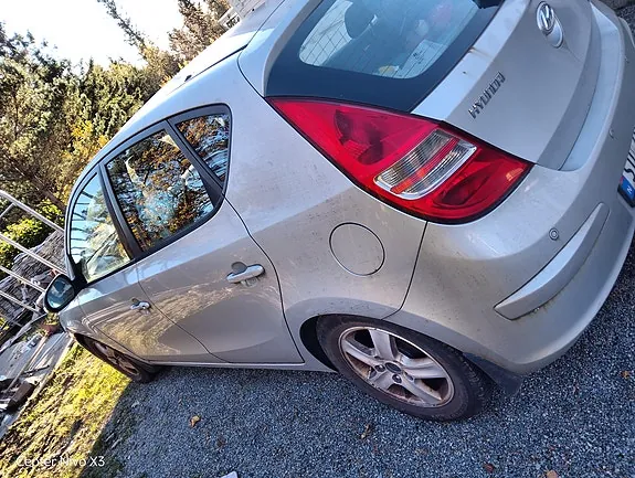 Hyundai I30 2010 photo 5