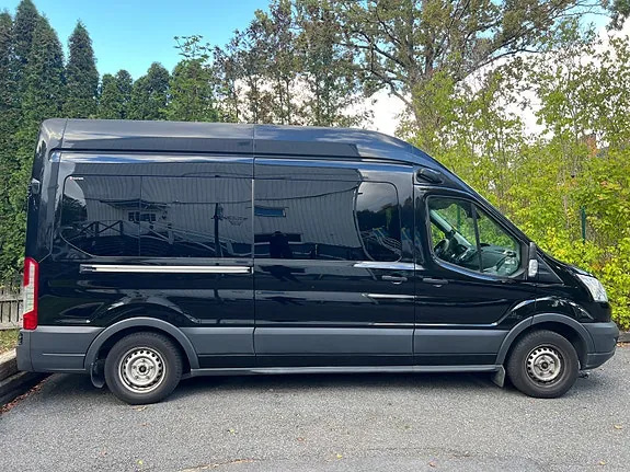 Ford Transit 2018 photo 2