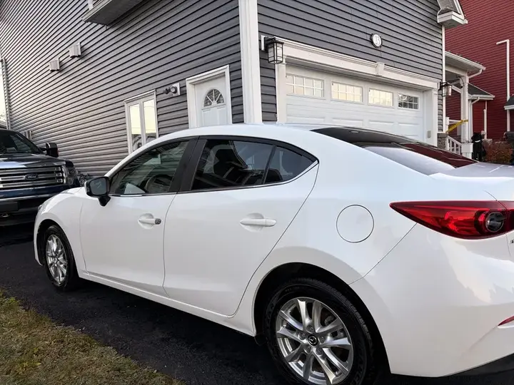 Mazda Mazda3 2016 photo 5
