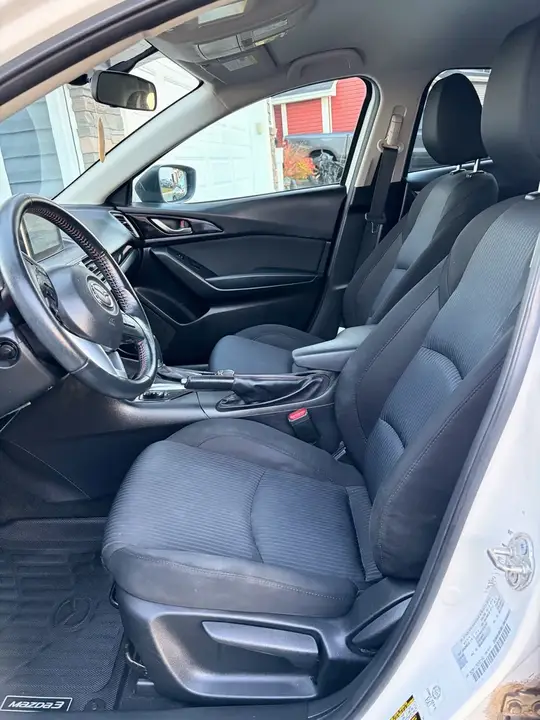 Mazda Mazda3 2016 photo 2