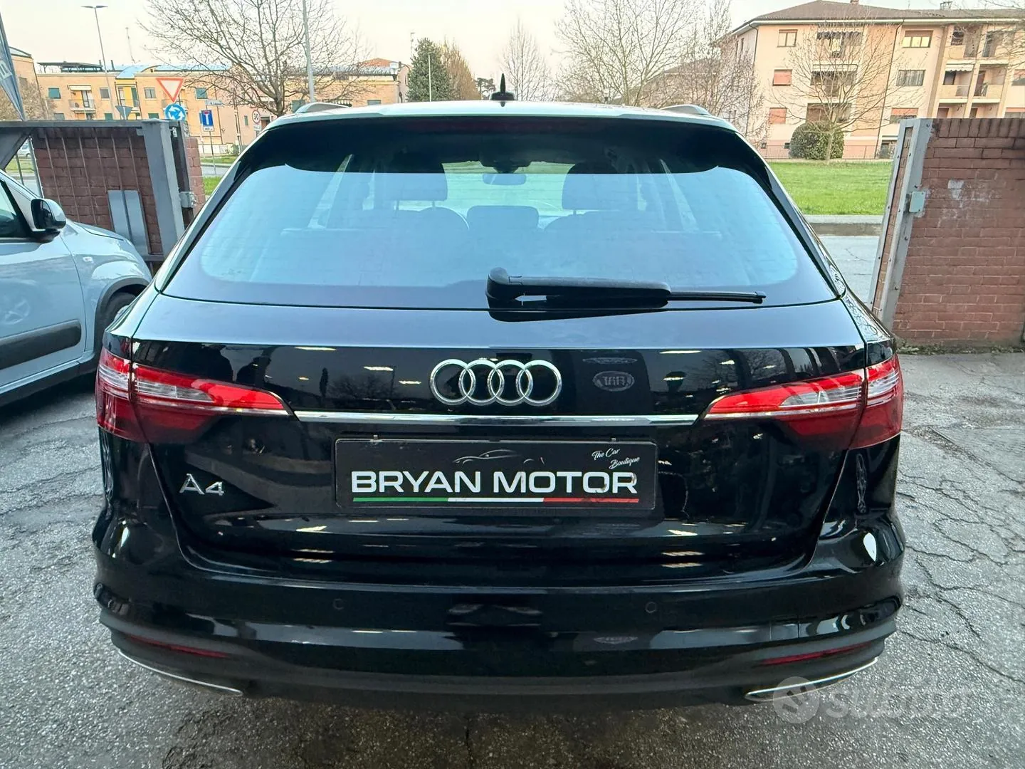 Audi A4 Avant 2022 photo 4