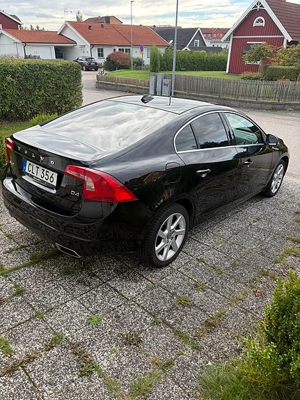 Volvo S60 2015 photo 5
