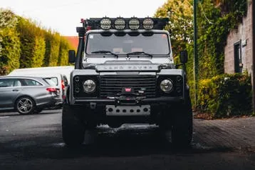 Land Rover Defender 2012 photo 3