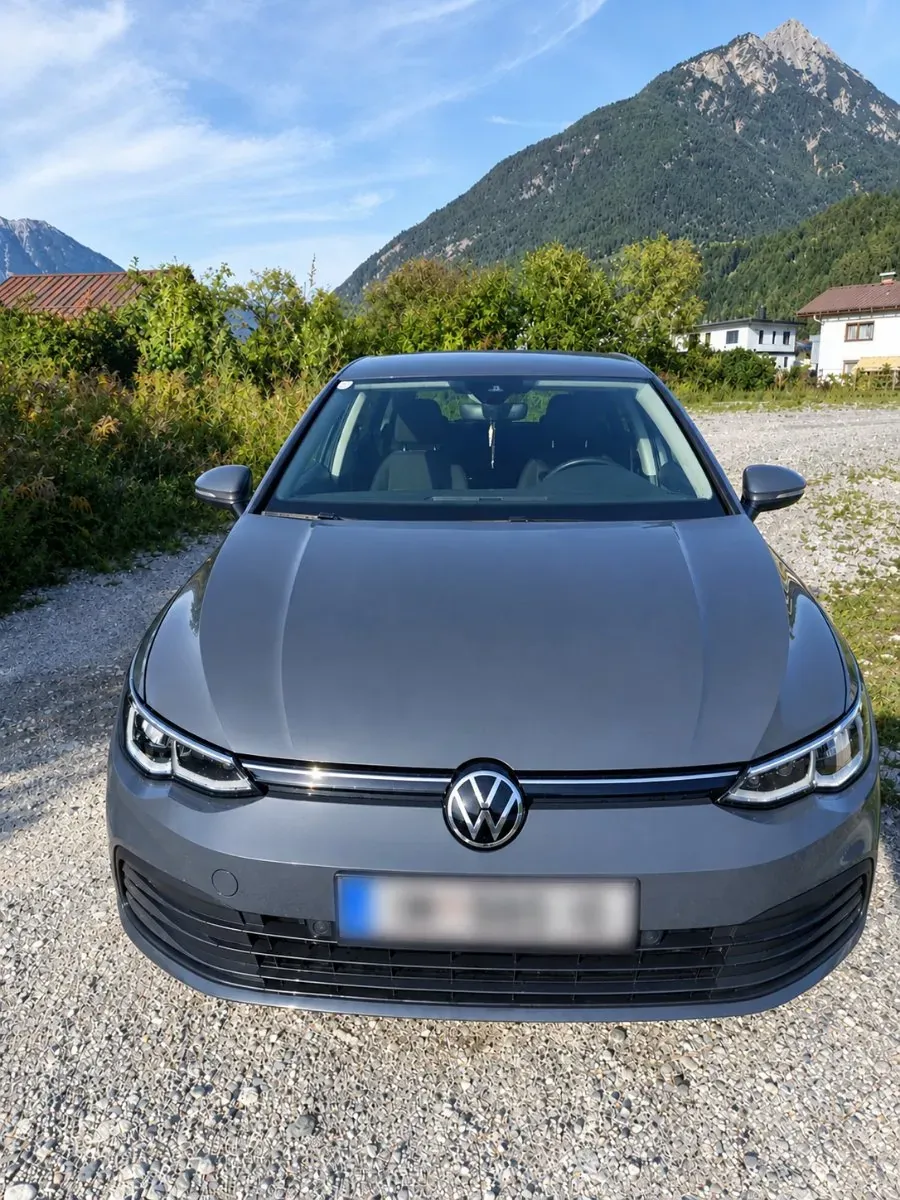 Volkswagen Golf 2021 photo 2