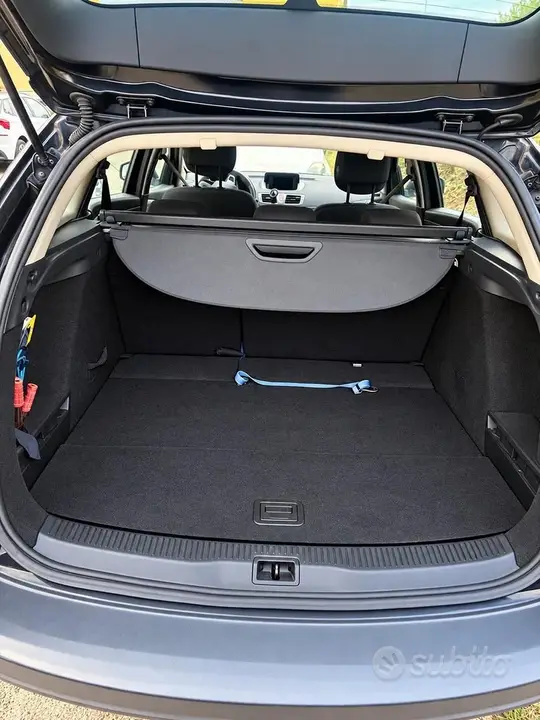 Renault Megane 2011 photo 5