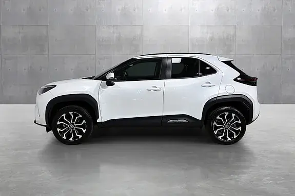 Toyota Yaris Cross 2025 photo 2