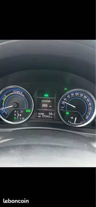 Toyota Auris 2014 photo 3