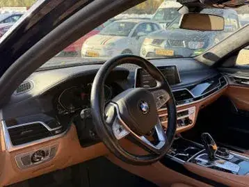 BMW Série 7 2020 photo 3