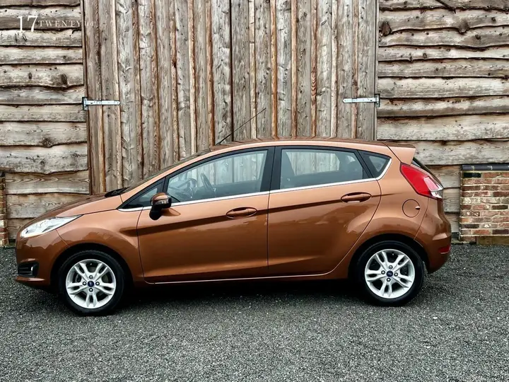Ford Fiesta 2016 photo 3