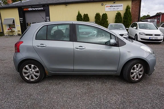 Toyota Yaris 2008 photo 4