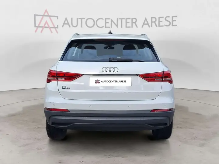 Audi Q3 2022 photo 4