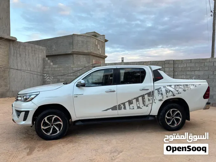 Toyota Hilux 2019 photo 4